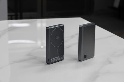 Powerwave 2 10000mAh Magnetic 4-in-1 wireless powerbank BrandCharger