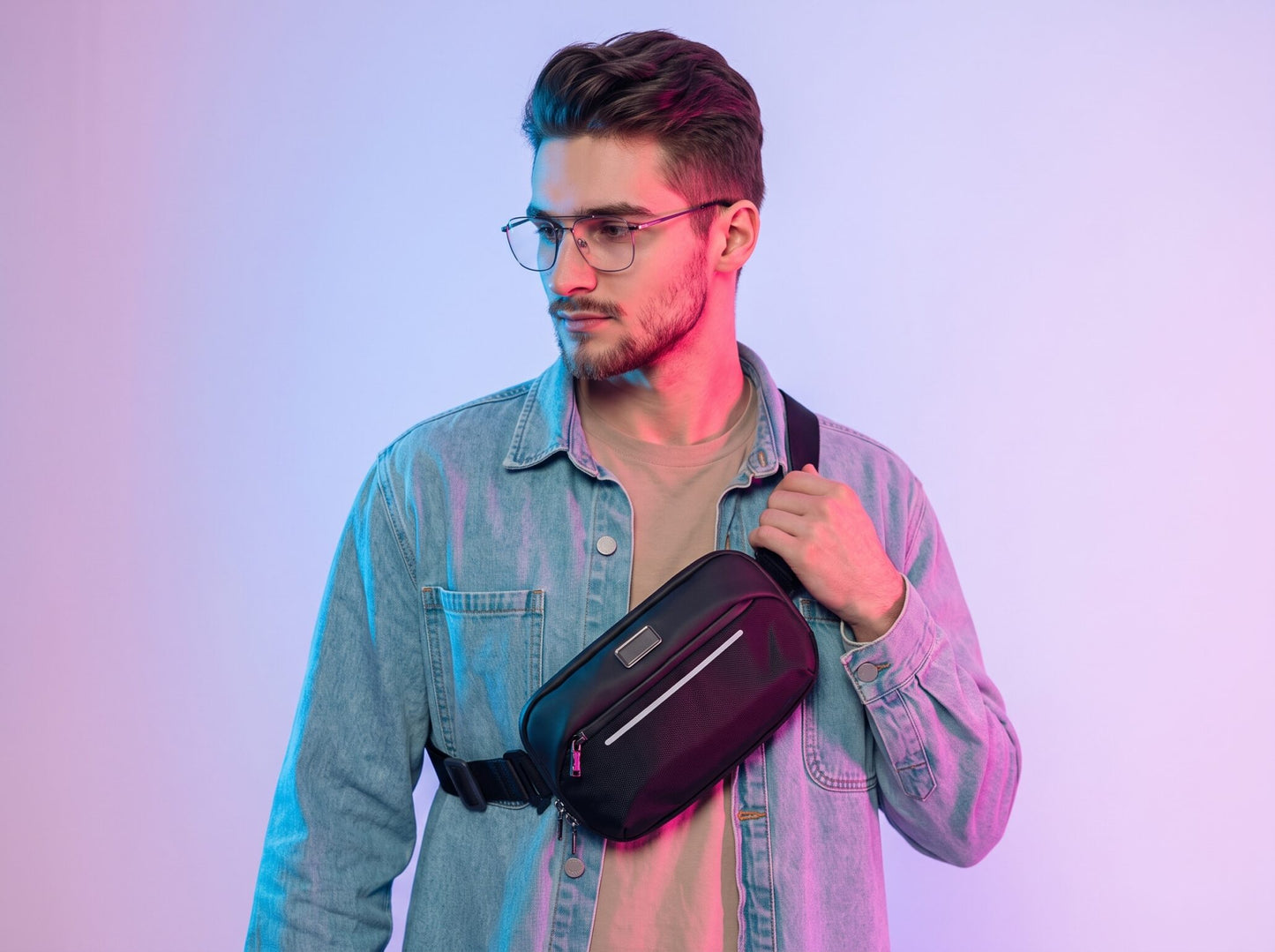 VOYAGE | Expandable Water-Repellent Chest Bag | Crossbody & Waist Bag