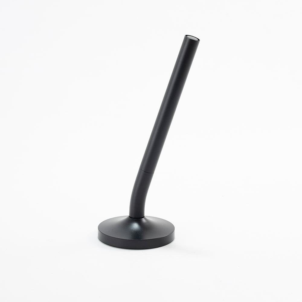 DESK MAGPEN