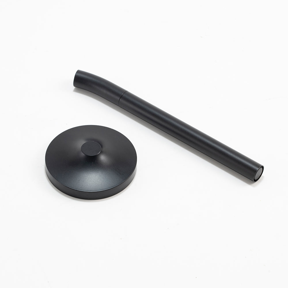 DESK MAGPEN