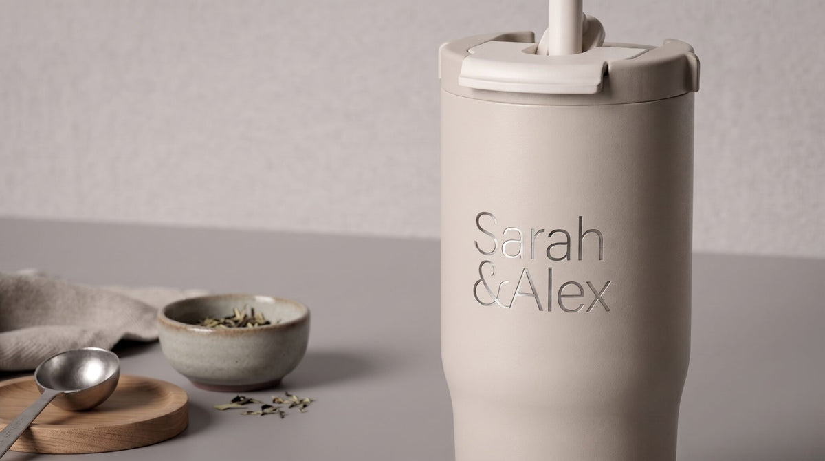 SIPORA | 600ml Steel Straw Coffee Mug with Non-Slip Grip