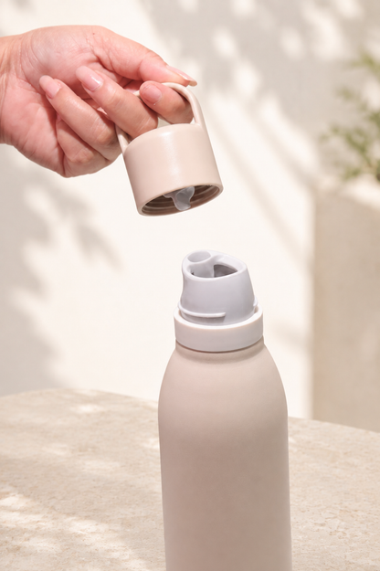GRAB&SIP | 530ml Stainless Steel Bottle | 2-in-1 Straw & Direct Sip