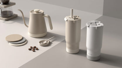 SIPORA | 600ml Steel Straw Coffee Mug with Non-Slip Grip