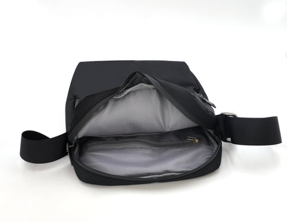 O-Cross Lightweight Travel Bag