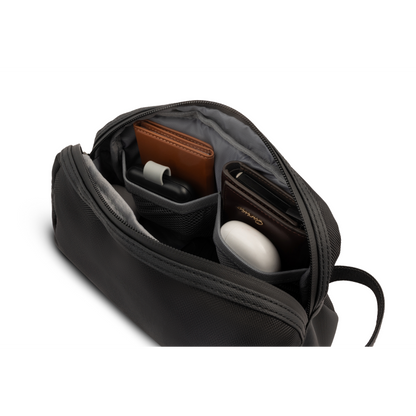 O-Pouch Modern Essentials Bag